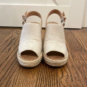 toms woman’s size 5 wedges 3.5 in heel